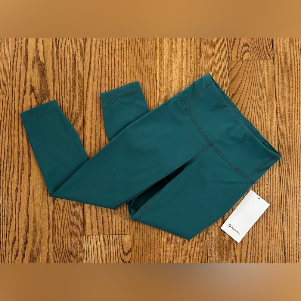 NWT Lululemon Speed Wunder Cropped Tight